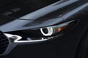 Фото Mazda 3 sedan - интерьер и экстерьер
