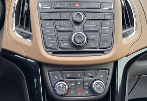 купить Опель Zafira 2014, автосалон автоцентр