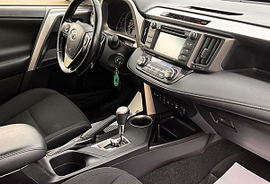 купить подержанные RAV4 2015, автосалон автоцентр