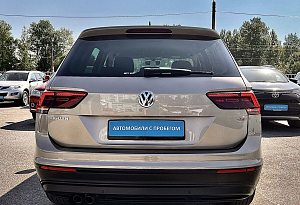 купить Фольксваген Tiguan 2017, автосалон автоцентр