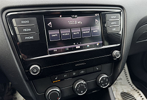 купить Шкода Octavia 2019, автосалон автоцентр