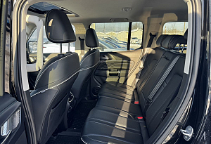 купить  300 2023, автосалон автоцентр