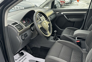 купить Фольксваген Touran 2007, автосалон автоцентр
