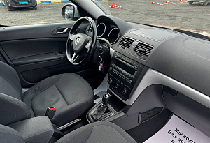 купить Шкода Yeti 2014, автосалон автоцентр