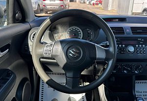 купить Сузуки Swift 2007, автосалон автоцентр