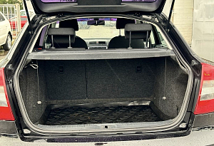 купить Шкода Octavia 2011, автосалон автоцентр