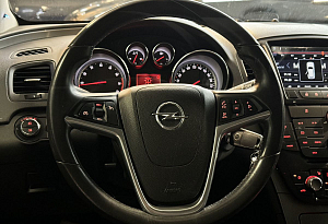 купить Опель Insignia 2013, автосалон автоцентр