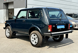 купить Лада Niva Legend 2024, автосалон автоцентр