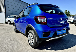 купить Рено Sandero 2016, автосалон автоцентр
