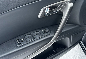 купить ФАВ Besturn X80 2018, автосалон автоцентр