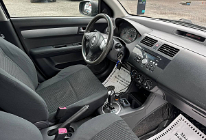 купить Сузуки Swift 2007, автосалон автоцентр