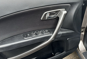 купить ФАВ Besturn X80 2019, автосалон автоцентр