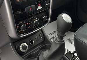 купить Рено Duster 2013, автосалон автоцентр