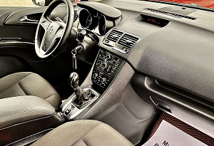 купить Опель Meriva 2013, автосалон автоцентр
