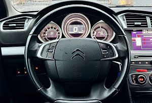 купить Ситроен C4 2017, автосалон автоцентр