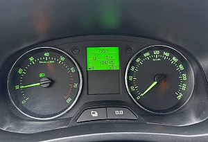 купить Шкода Fabia 2011, автосалон автоцентр