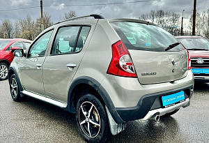 купить Рено Sandero 2014, автосалон автоцентр