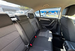 купить Фольксваген Passat 2011, автосалон автоцентр