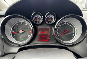 купить Опель Astra 2011, автосалон автоцентр