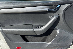 купить Шкода Octavia 2019, автосалон автоцентр