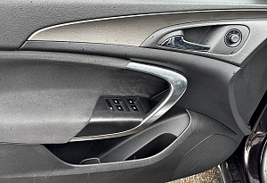купить Опель Insignia 2013, автосалон автоцентр