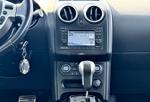 купить Ниссан Qashqai 2013, автосалон автоцентр