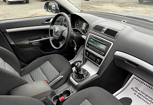 купить Шкода Octavia 2010, автосалон автоцентр