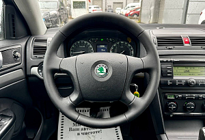 купить Шкода Octavia 2008, автосалон автоцентр