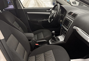 купить Шкода Octavia 2010, автосалон автоцентр