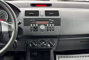 купить Сузуки Swift 2007, автосалон автоцентр