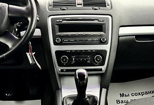 купить Шкода Octavia 2011, автосалон автоцентр