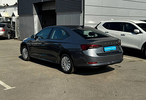 купить Шкода Octavia 2021, автосалон автоцентр