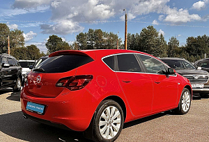купить Опель Astra 2012, автосалон автоцентр