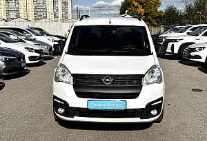купить Опель Combo 2021, автосалон автоцентр