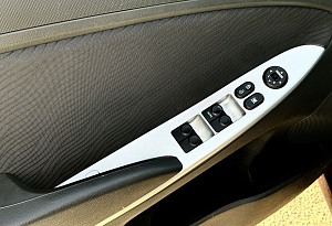 купить Хендай Solaris 2012, автосалон автоцентр