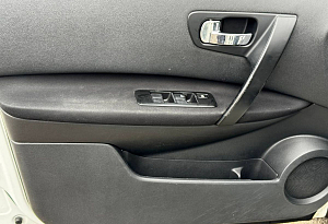 купить Ниссан Qashqai 2012, автосалон автоцентр