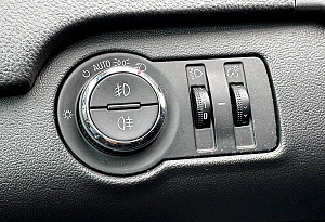 купить Опель Insignia 2013, автосалон автоцентр