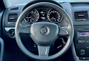 купить Шкода Yeti 2015, автосалон автоцентр