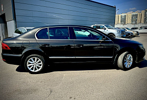 купить Шкода Superb 2013, автосалон автоцентр