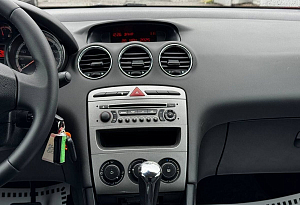 купить Пежо 308 2011, автосалон автоцентр